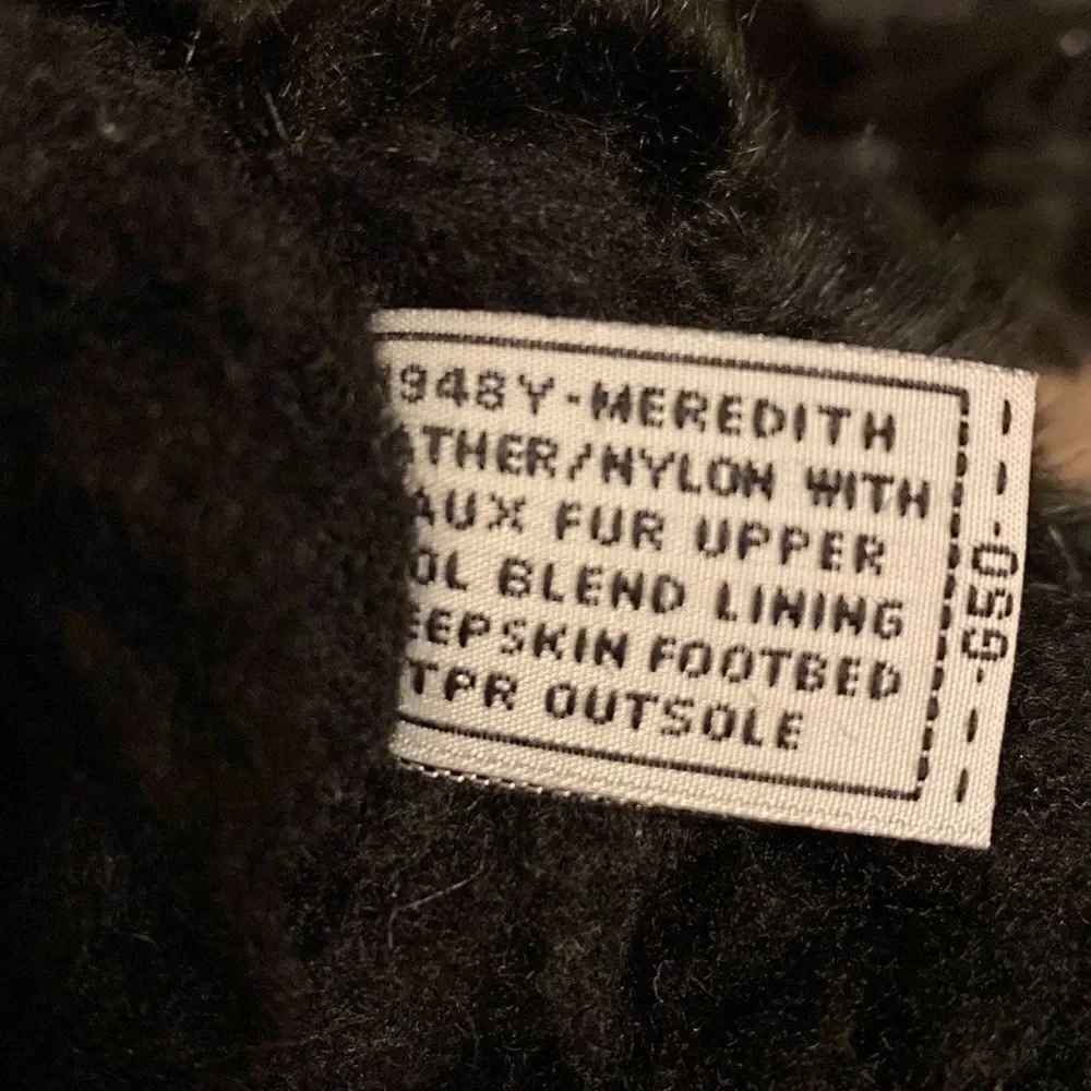 BEARPAW Meredith Girls Pink Black Heart Waterproof Snow Boots Youth 5 faux fur